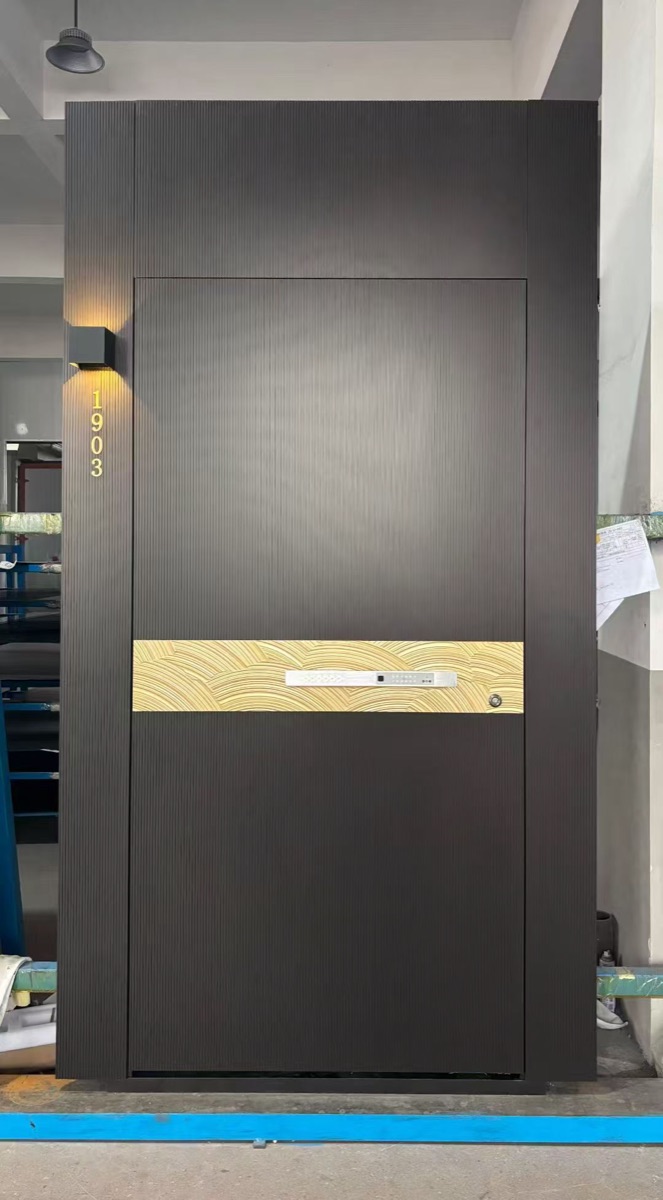 Aluminum door product 5